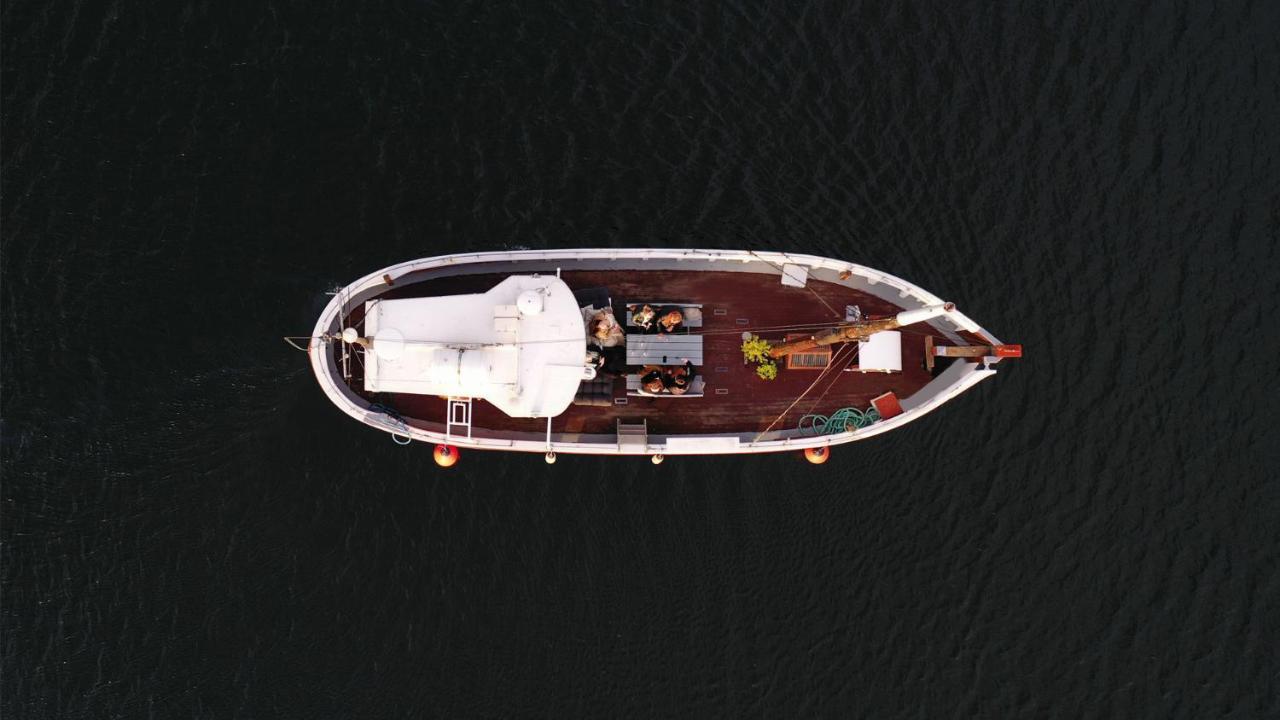 Varra Water - Unique Boat Accomodation - Bornholm Neksø Exterior foto